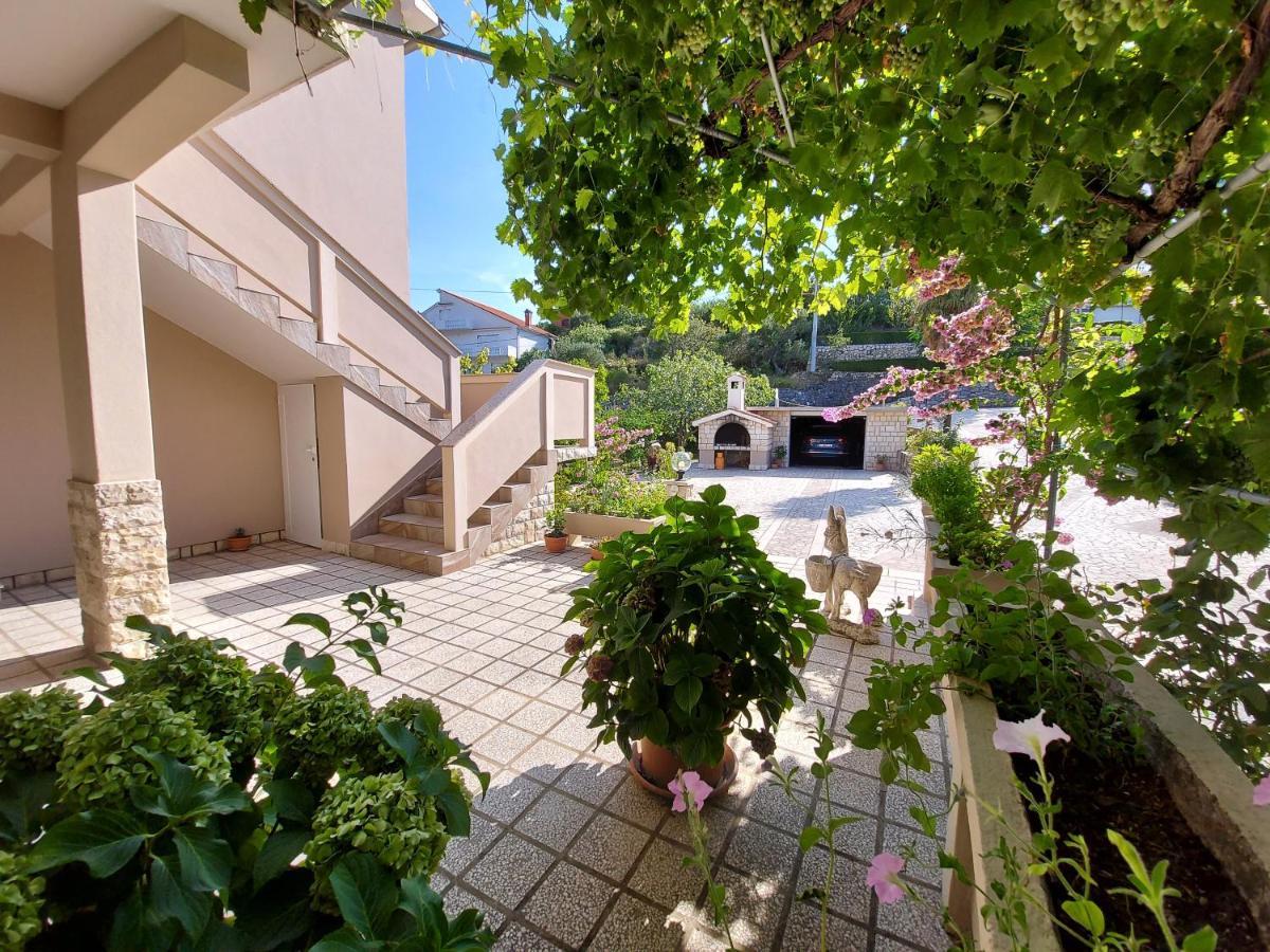 Apartman Anka Palit Buitenkant foto