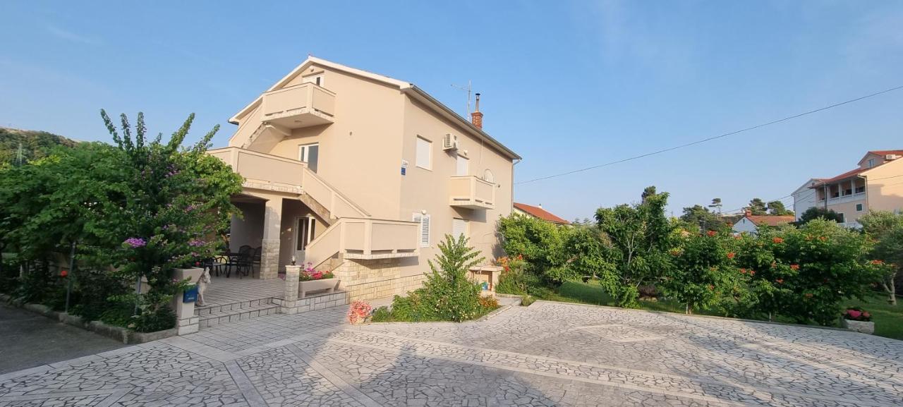 Apartman Anka Palit Buitenkant foto