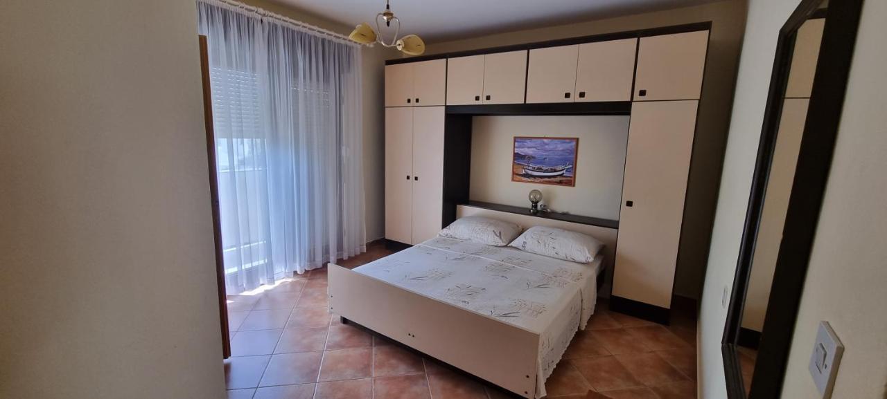 Apartman Anka Palit Buitenkant foto